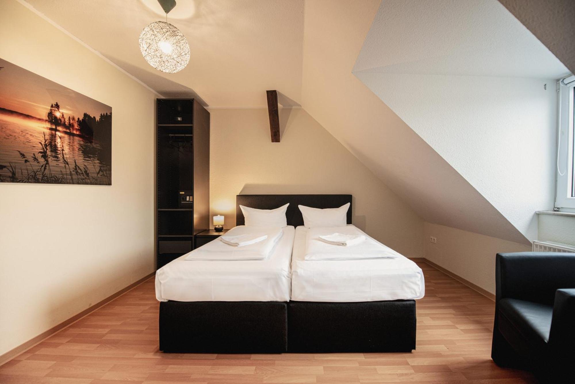 Wandery Hostel Dessau Экстерьер фото