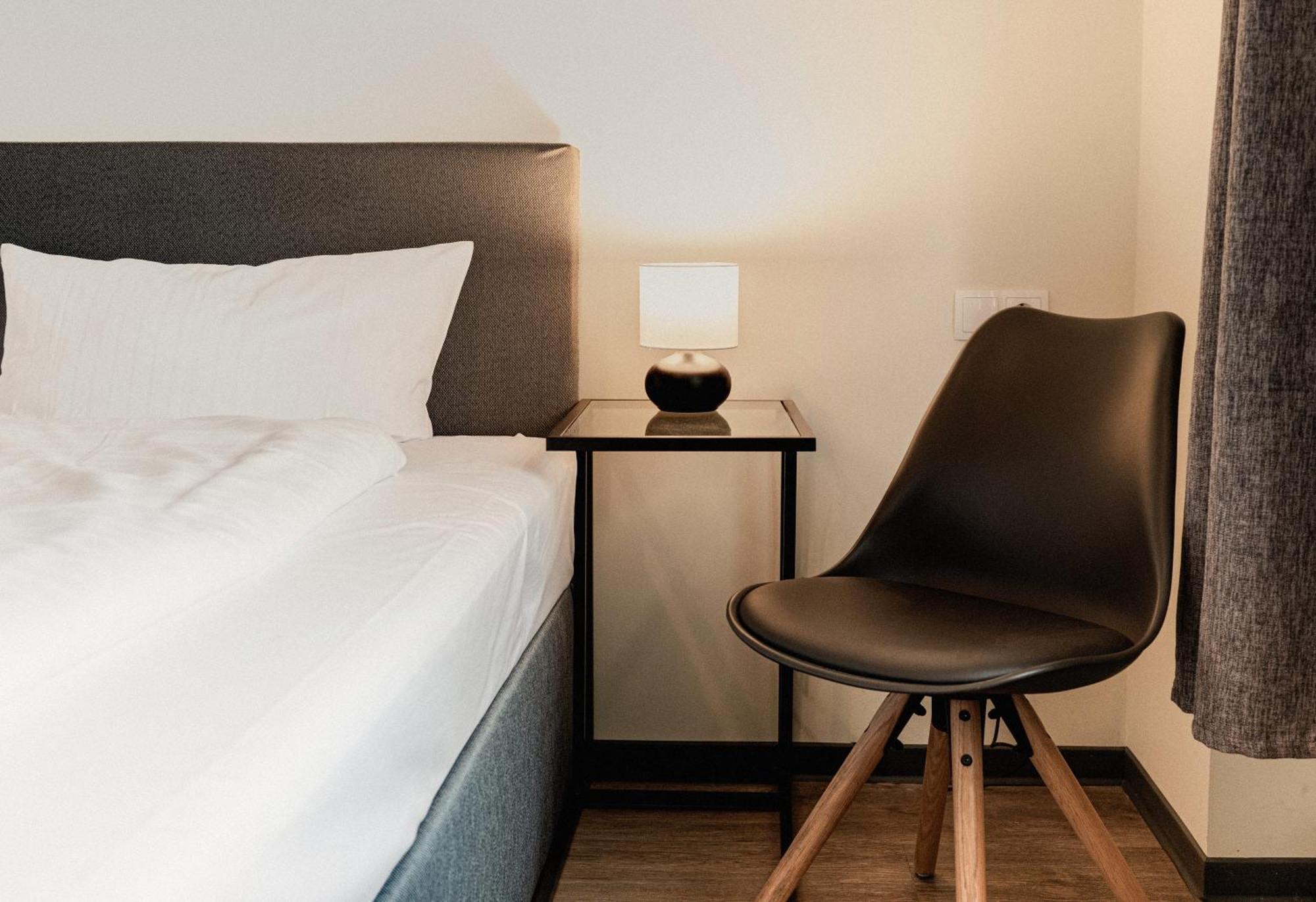 Wandery Hostel Dessau Экстерьер фото