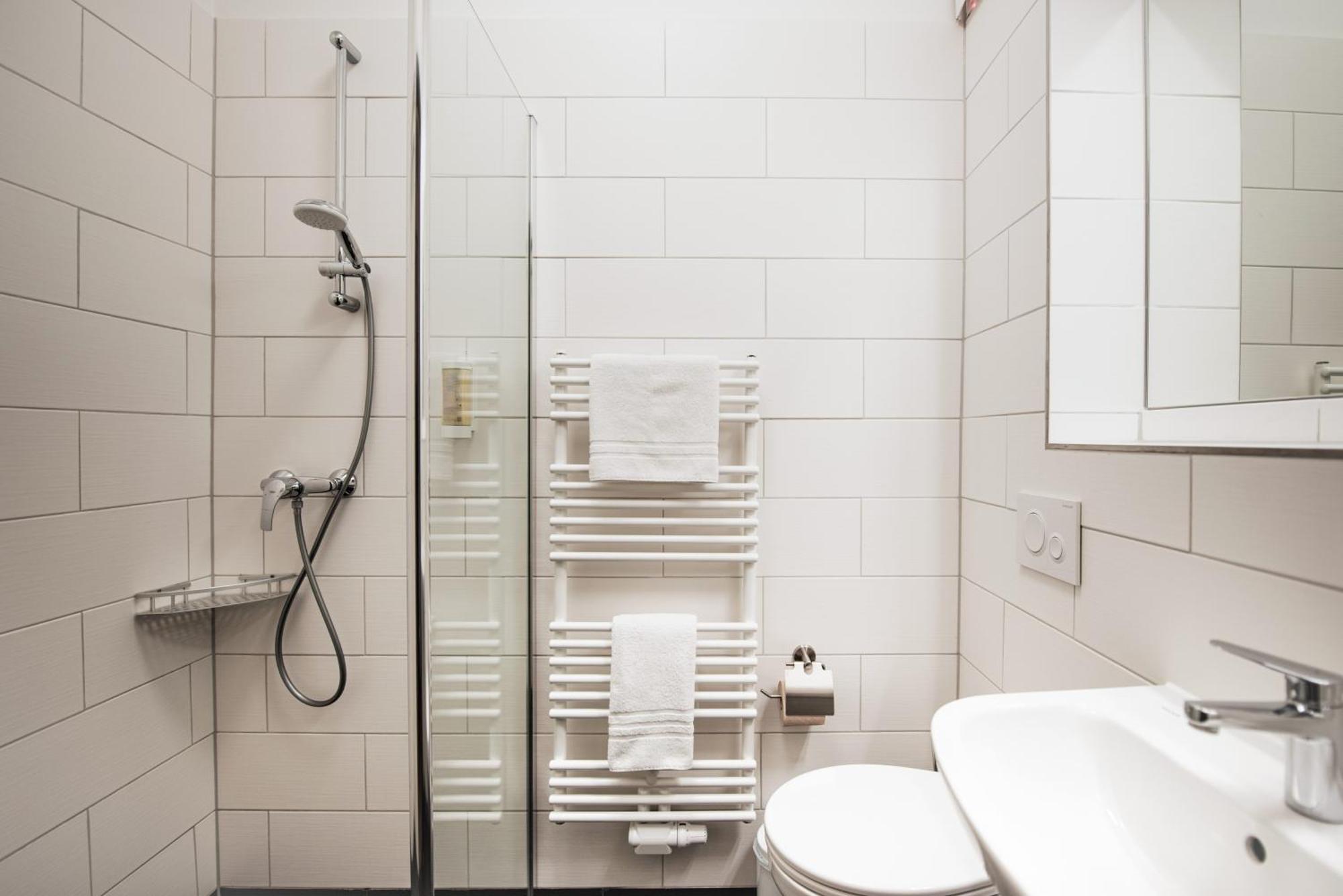 Wandery Hostel Dessau Экстерьер фото